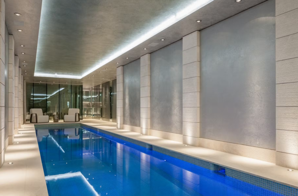 استخر شهید رجب زاده اردبیل