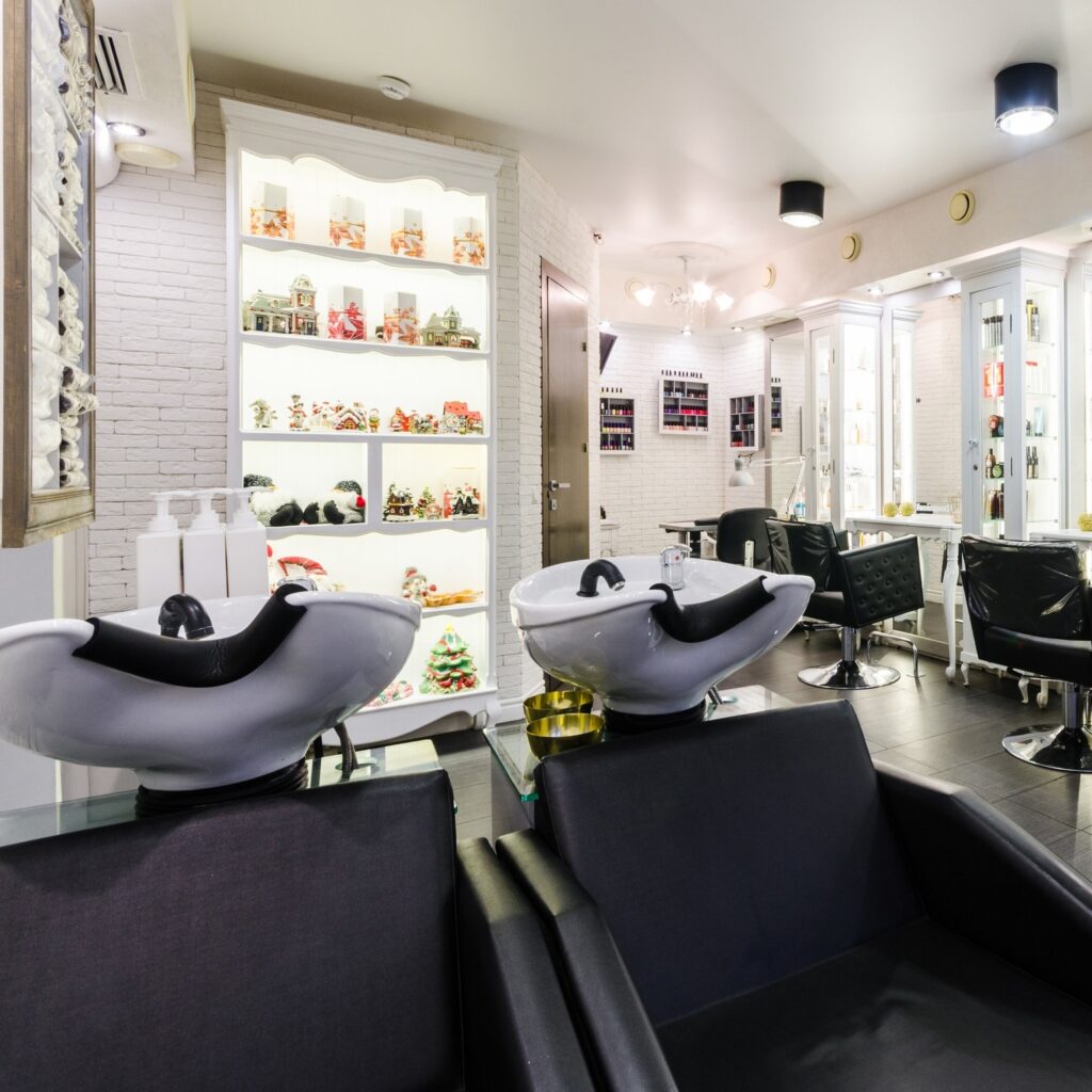 سالن سلین یکی از بهترین سالن های زیبایی در اردبیل