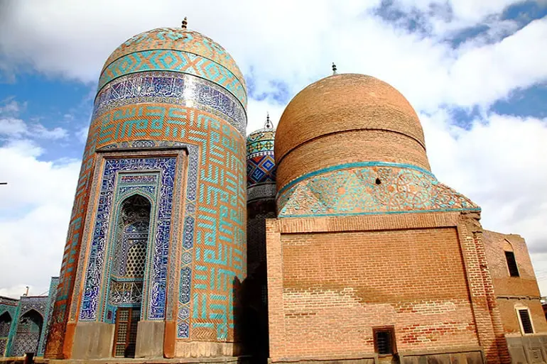 بهترین-جاذبه-های-تاریخی-در-اردبیل